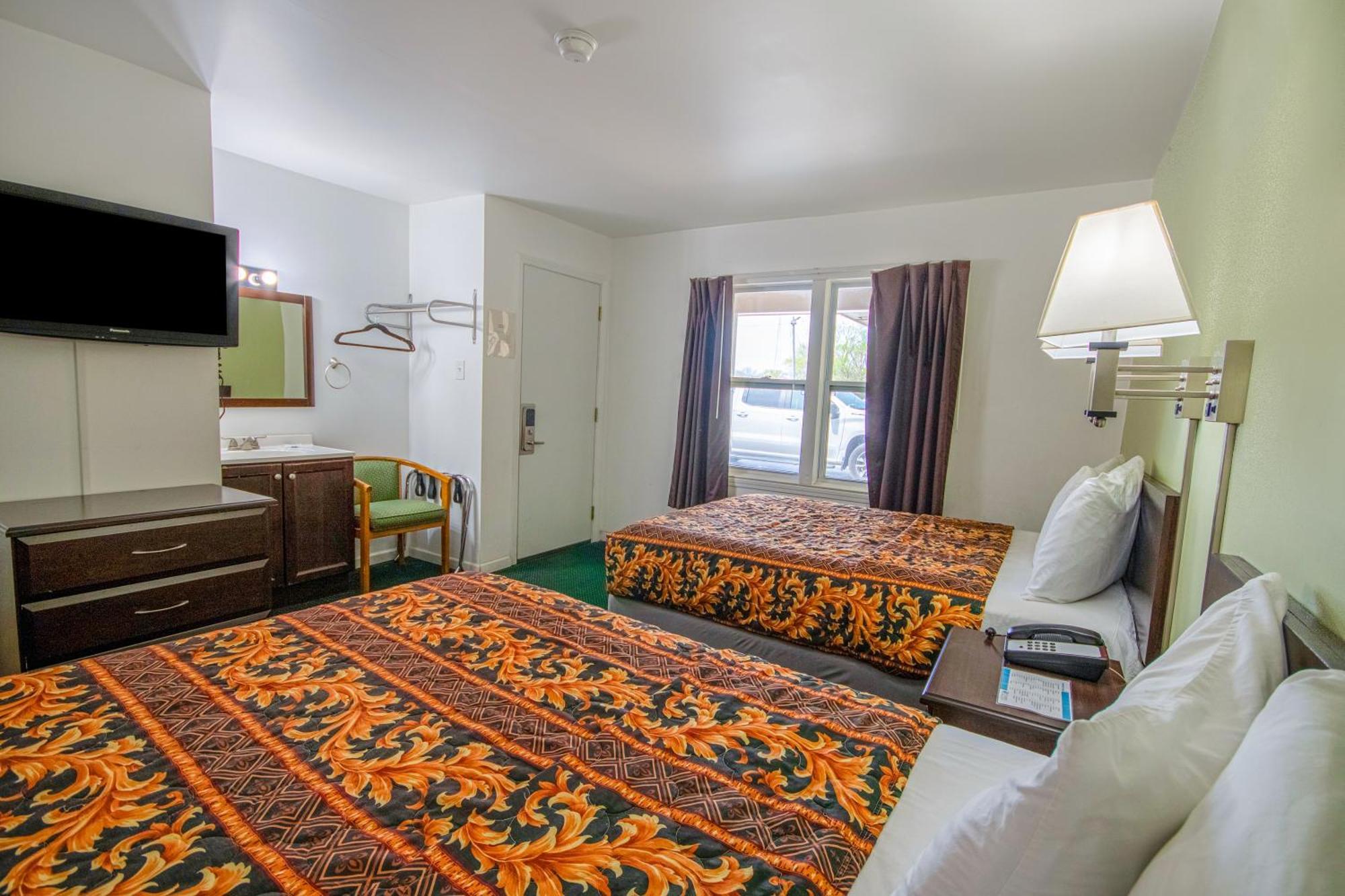 Oyo Travelier Motel Macon Екстериор снимка
