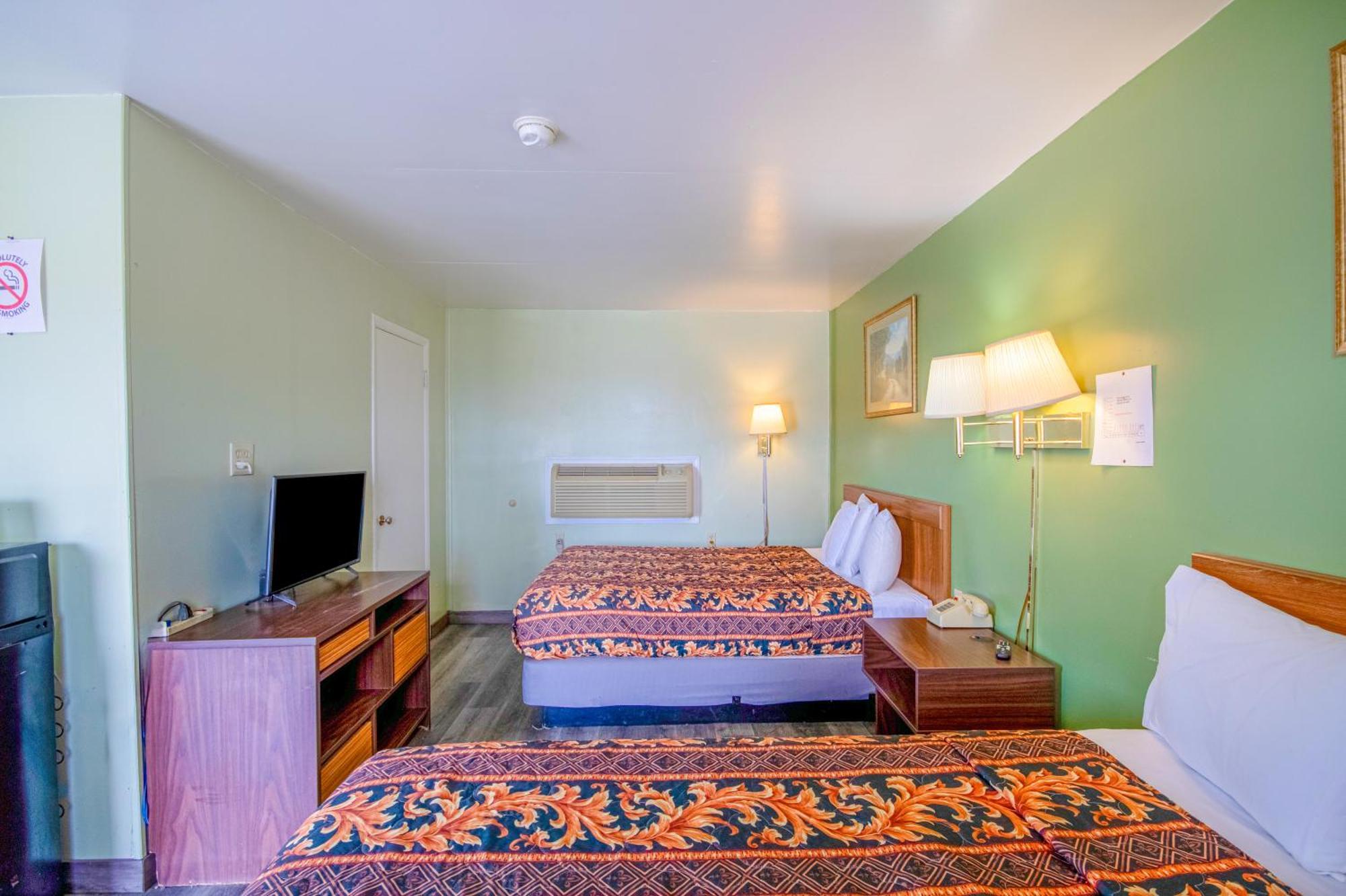 Oyo Travelier Motel Macon Екстериор снимка