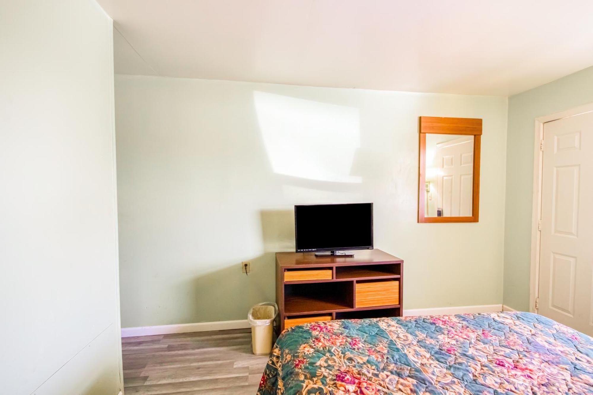 Oyo Travelier Motel Macon Екстериор снимка